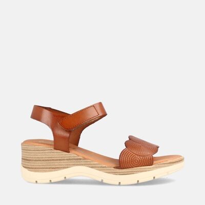 WOMEN'S LEATHER SANDAL WITH MEDIUM WEDGE KUALA HAZELNUT