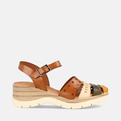 WOMEN'S LEATHER SANDAL WITH MEDIUM WEDGE SERI COMBI PANAMA - HAZELNUT