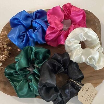 Satin scrunchie