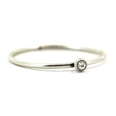 Basics Mini Ring 01 - Minimalist, with small crystal