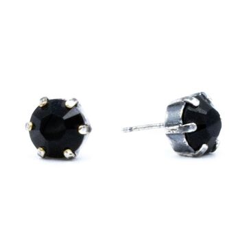 Basics Earring 08 - Clou d'oreille en cristal serti classique 21