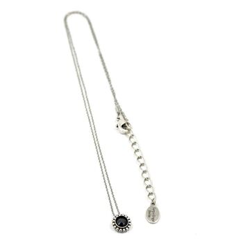 Flower Necklace 01 - Collier minimaliste avec pendentif en cristal 10