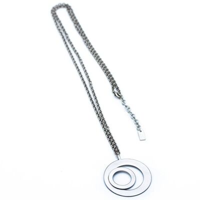 Pura chain 33 long, with large round pendant