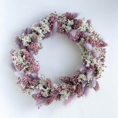 Élégance douce : couronne de fleurs séchées aux tons violets et naturels