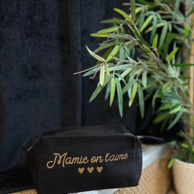 Cube toiletry bag “Grandma we love you”