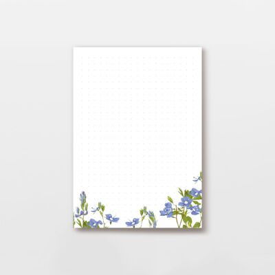 Notizblock 50 Blatt DIN A6 Dot Grid, blaue Vergissmeinnicht Blumen Illustration, PEFC zertifiziert
