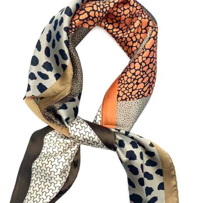 Foulard carré touche soie 70x70 D-10