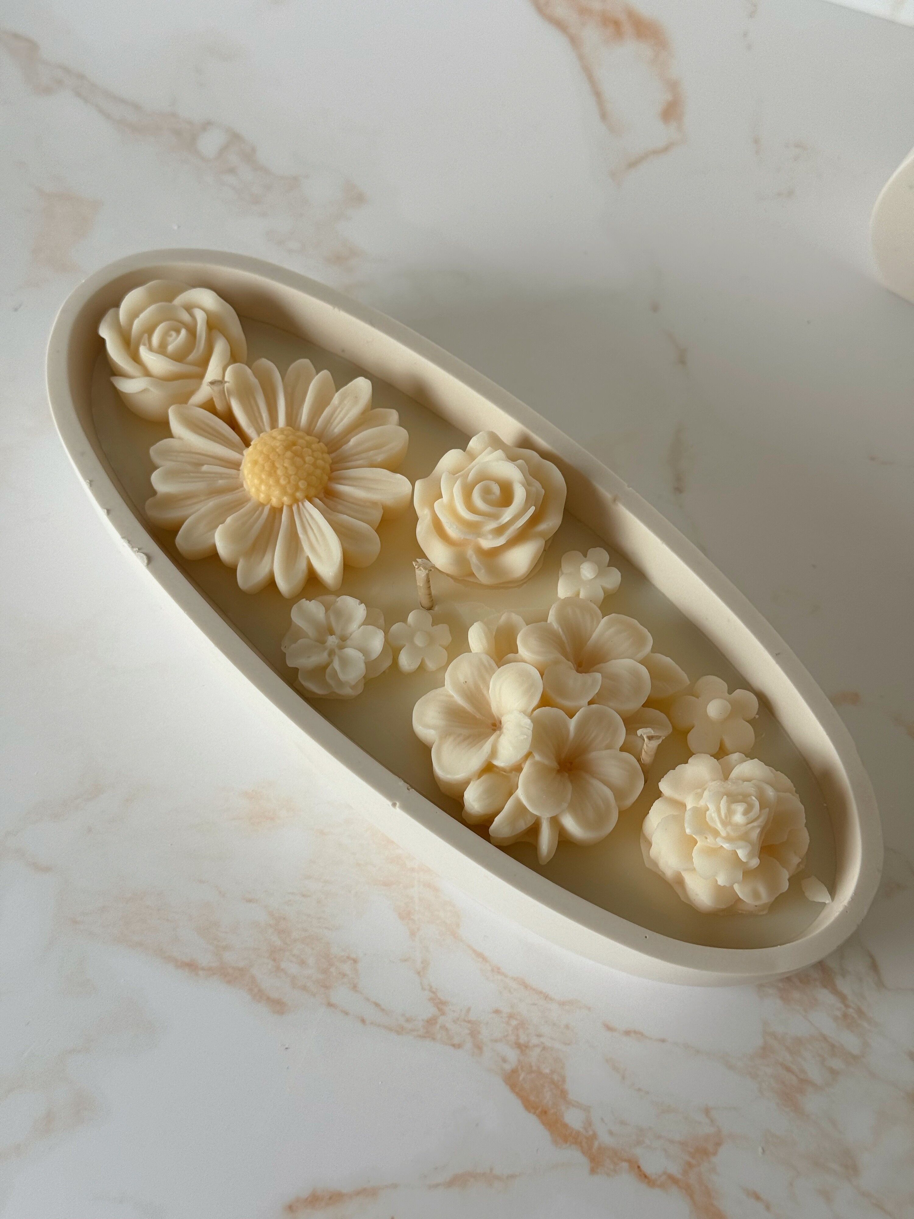 Handmade centerpiece candle soy wax flower garden