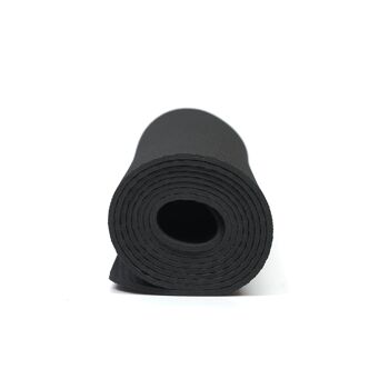 Tapis de yoga gratuit LIGHT 3mm - noir total 2