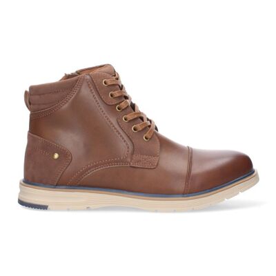 Men's flat ankle boot in brown