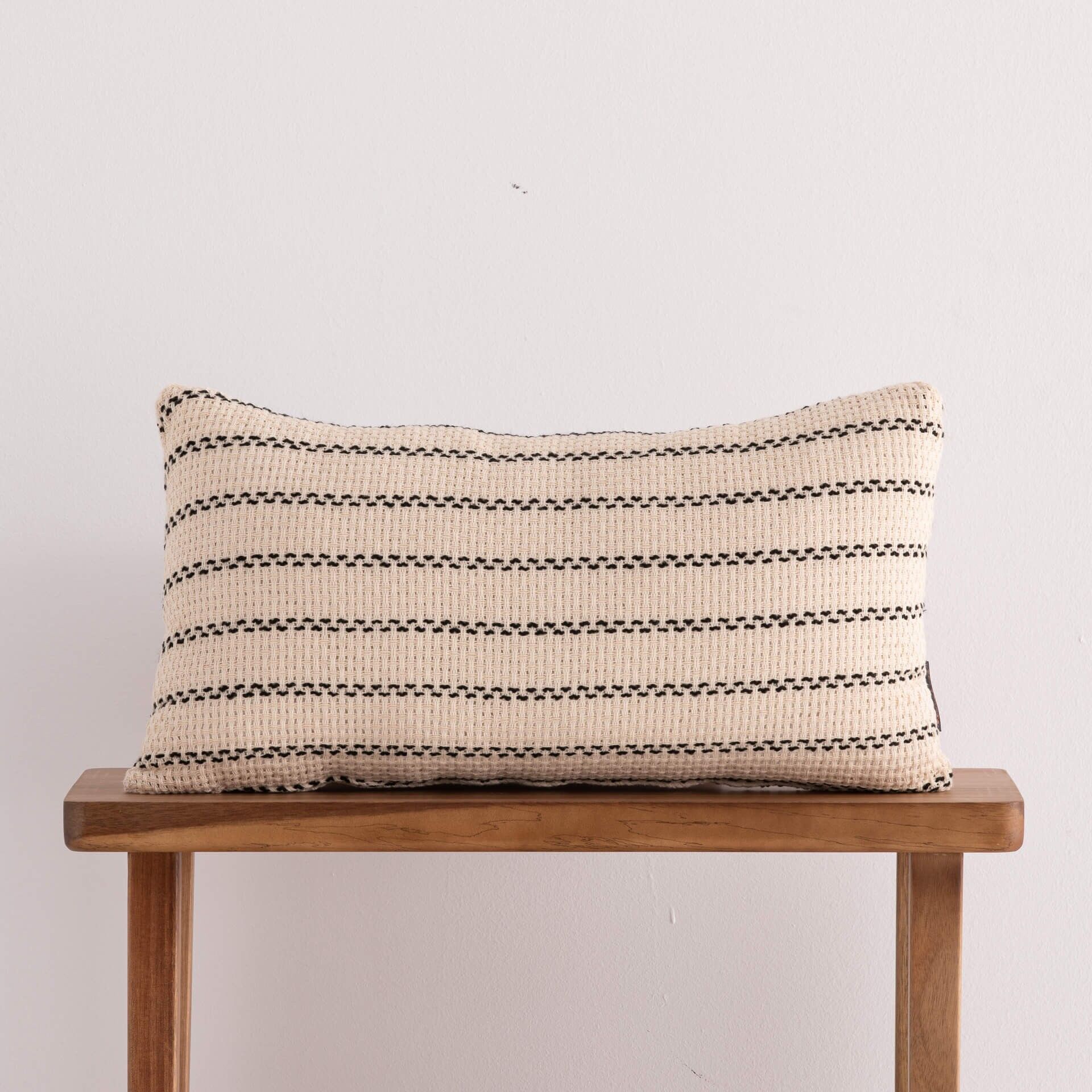 Fodera per cuscino jacquard 30x50 cm Agres Nero