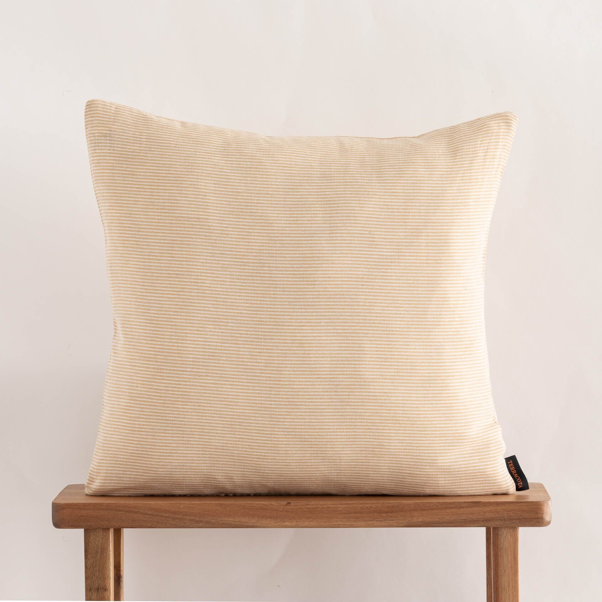 Funda de cojín jacquard 50x50 cm Jávea pequeña Amber Gold