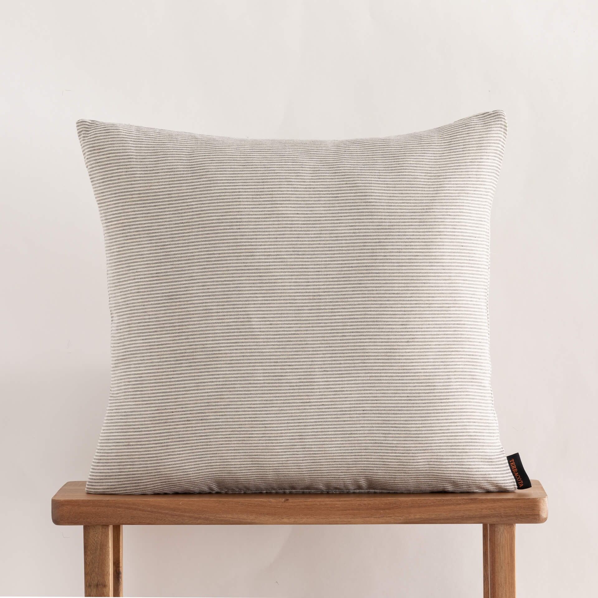 Fodera per cuscino jacquard 65x65 cm Jávea piccolo Marengo