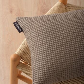 Housse de coussin Waffle Wallnut 30x50 cm 2