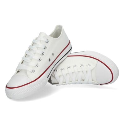 Flat Canvas Sneaker with Laces in white