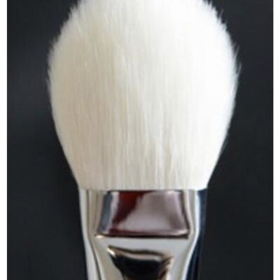 R&M 538 Face Focus Oval powder makeup brush