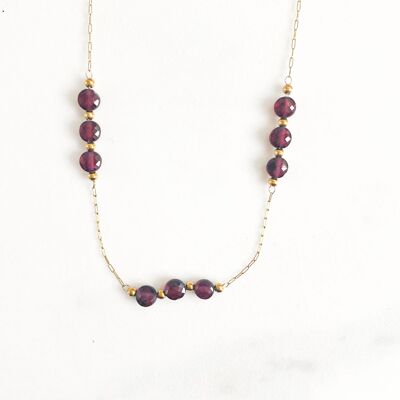 Garnet pebble necklace