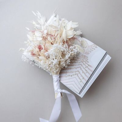 Bouquet de mariée de conte de fées de fleurs séchées en rose et blanc