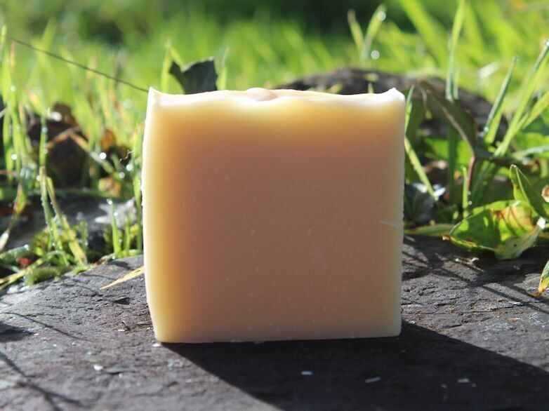 Jabón esponificado en frío - Gentle zephyr - PIEL SECA Y SENSIBLE