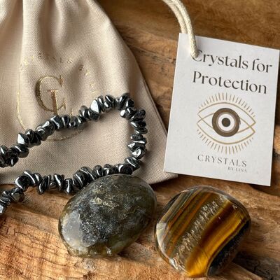 Gemstone set for protection