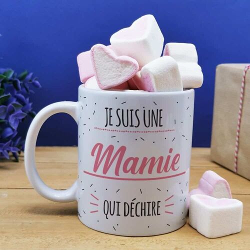 Mug "Mamie qui déchire"   et ses guimauves coeurs x10 - Cadeau Grand-Mère