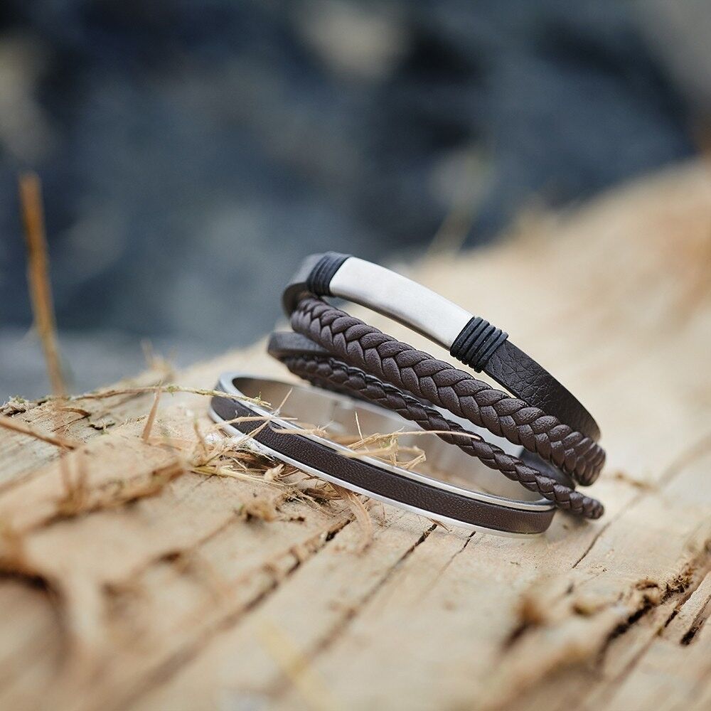 Buy wholesale Brown leather bracelet with braided pattern - 7FB-0193