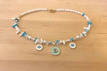 Collier perles, pierres précieuses et charms 4
