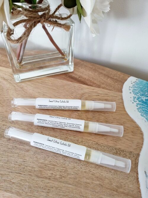 Sweet Citrus Cuticle Oil Pen