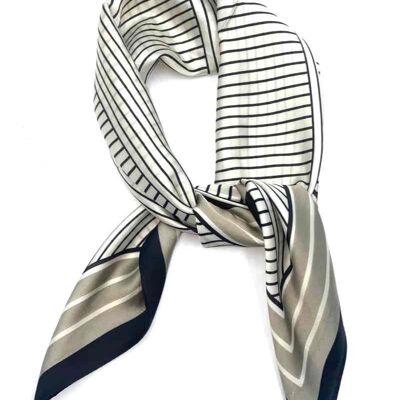 foulard carré touche soie 70x70 D-28