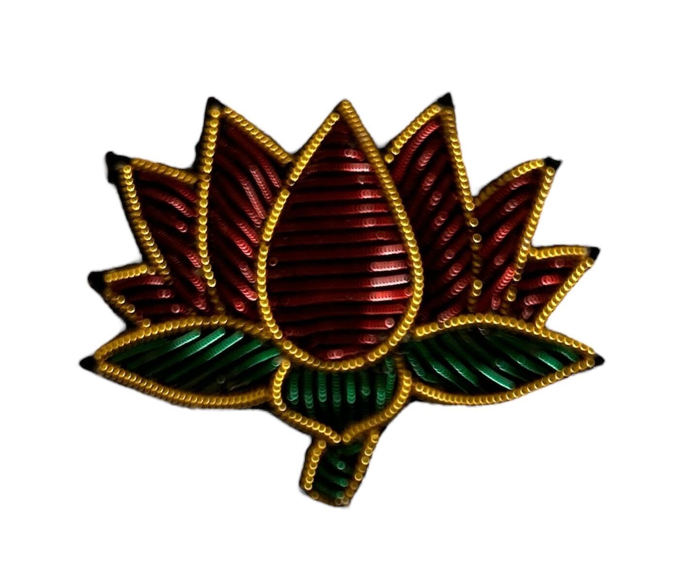 LOTUS-BESTICKTE BROSCHE