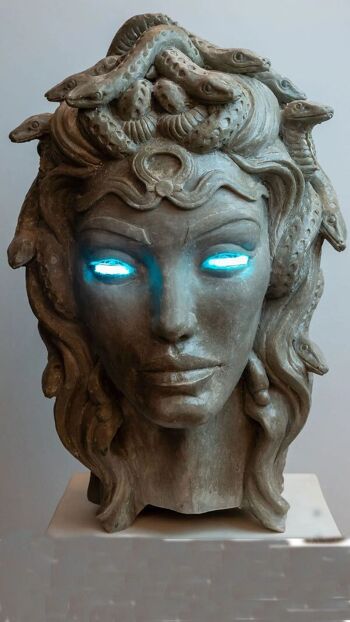 Conception de néon Medusa illuminée 2