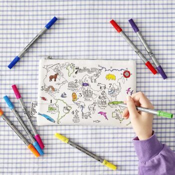 Trousse à crayons couleur dans la carte du monde, cadeau créatif pour enfants 1