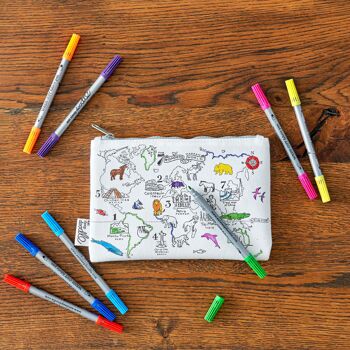 Trousse à crayons couleur dans la carte du monde, cadeau créatif pour enfants 5