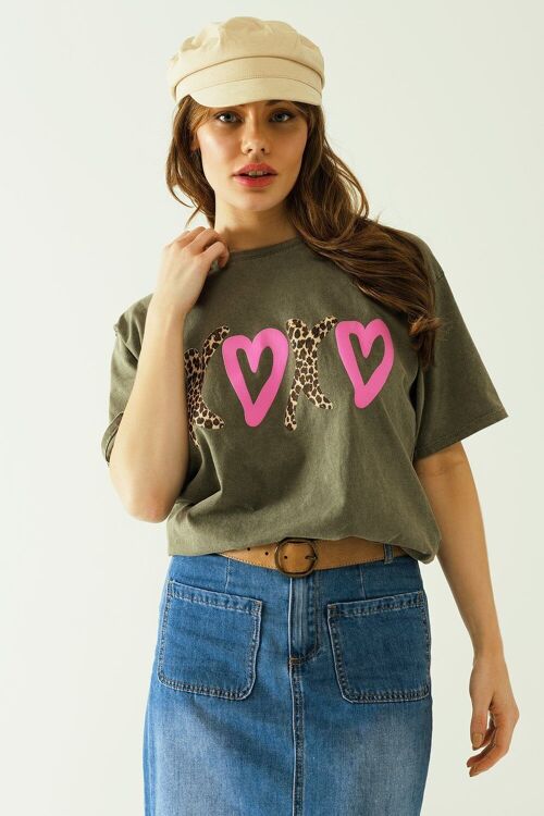 Khaki t-shirt with the peace and love sign in black and gold