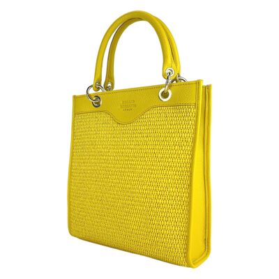 RB1026R | Vertical women's handbag in genuine leather and straw Made in Italy.   Removable and adjustable leather shoulder strap. Polished Gold Accessories - Yellow Color - Dimensions: 24 x 29 x 9 cm