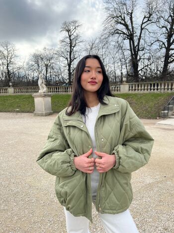 Oversize quilted jacket 10