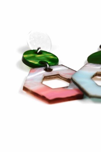 Boucles d'oreilles Bizuwayne : Ajoutez une touche de magie et de couleur à votre style avec ces accessoires inspirés de l'aube 6