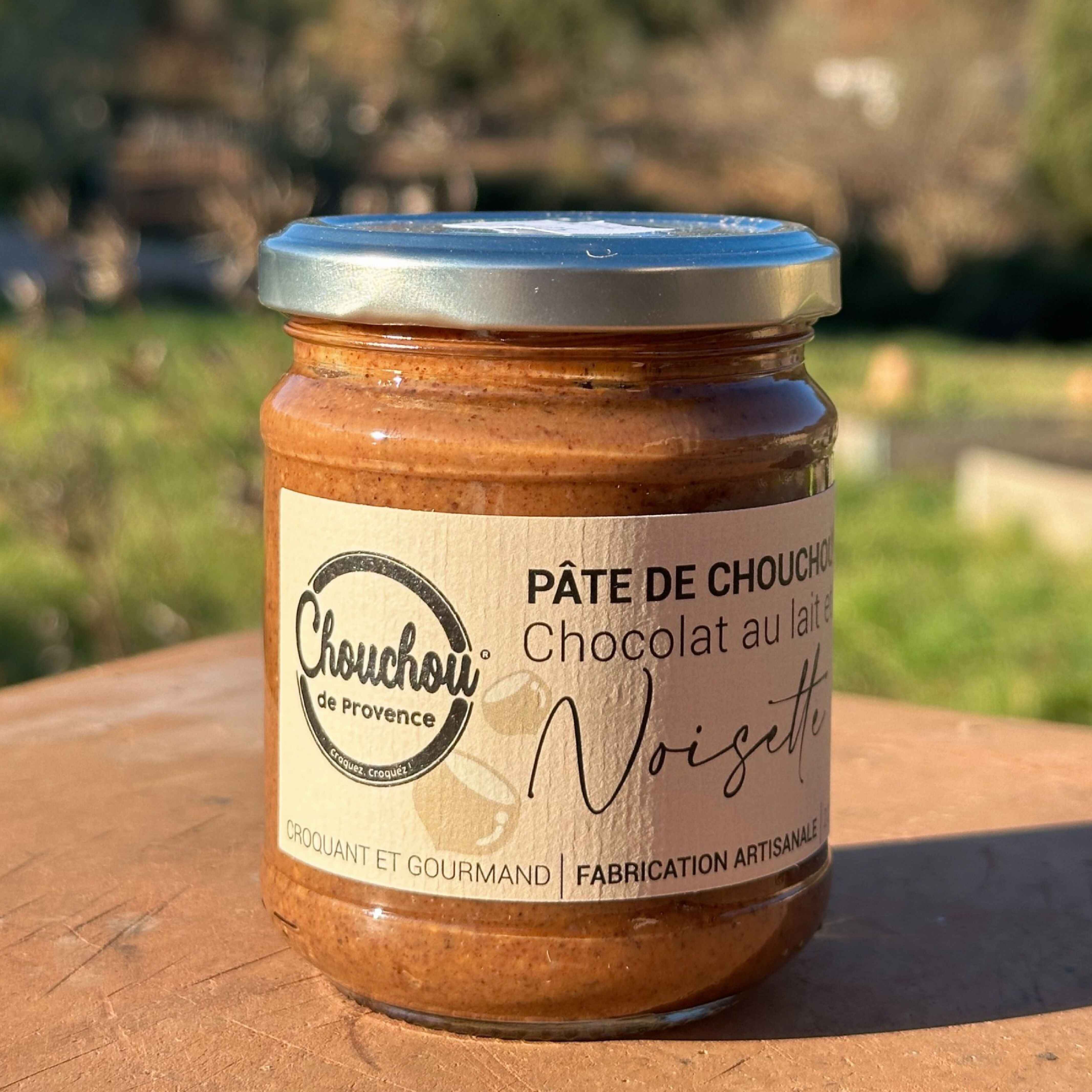 Handwerklicher Brotaufstrich 200 g: Haselnuss- und Milchschokoladen-Favorit!