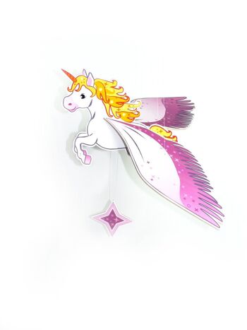 Licorne qui se balance