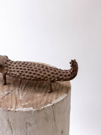 Figurine décorative crocodile en bronze 4