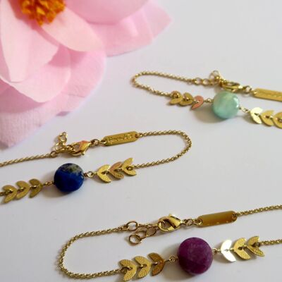 Gaya gold ear chain bracelet and fine stones