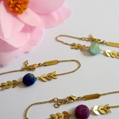 Gaya gold ear chain bracelet and fine stones