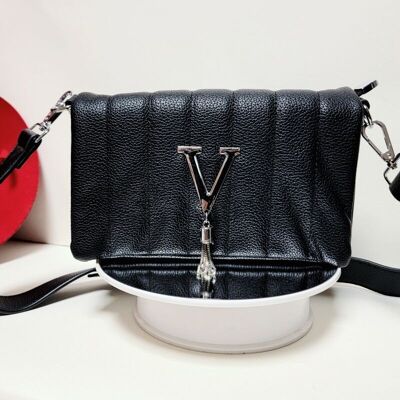 Soft ,Nice  Pu leather semi medium crossbody bag with elegant wide long strap 8689