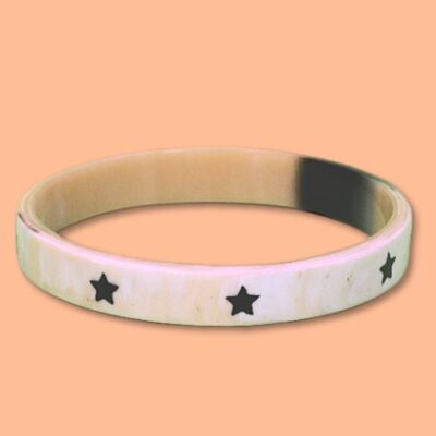Black star horn bracelet