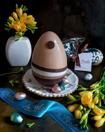 Oeuf de Pâques en chocolat décoré - Tiramisù 5