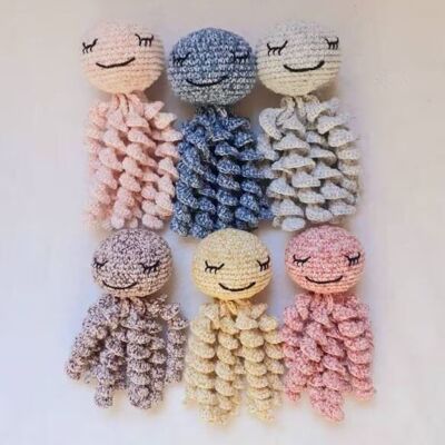 Pieuvre au crochet, doudou pieuvre au crochet