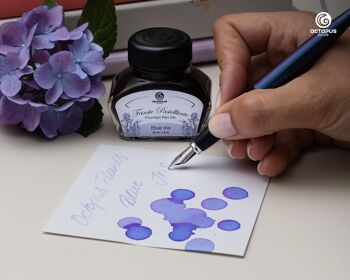 Encre pour stylo plume violet pastel "Blue Iris" 250 ml 3