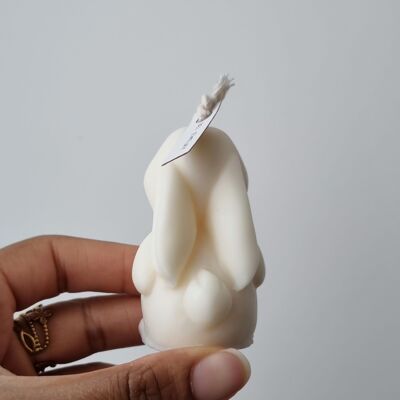 Bunny natural wax candle