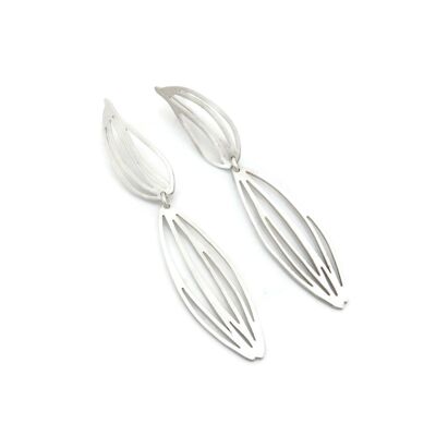 Boucles d'oreilles longues en argent avec motif botanique