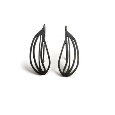 Boucles d'oreilles pendantes au design botanique en argent oxydé